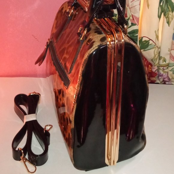LEOPARD PRINT PATENT LEATHER SATCHEL HANDBAG WITH ATTACHABLE SHOULDER STRAP - Picture 8 of 13